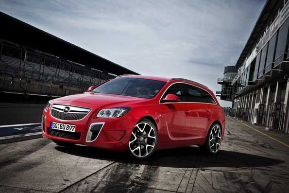 Opel%20Insignia%20award800x600.jpg